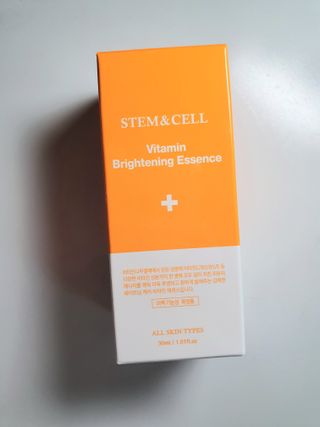체르엠 스템앤셀 비타민 브라이트닝 에센스 30ml 1개 — 5점을 준 리뷰어가 2022년 3월 올린 사용 사진