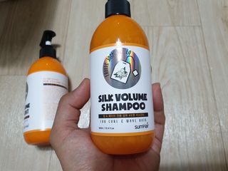 썸헤어 / SUMHAIR 썸헤어 실크 볼륨 샴푸+트리트먼트 프룻자스민티 — 5점을 준 리뷰어가 2021년 7월 올린 사용 사진