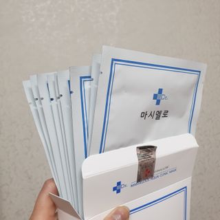 닥터마시멜로 닥터마스멜로 마블러스 아쿠아 클리닉 마스크 — 5점을 준 리뷰어가 2021년 5월 올린 사용 사진