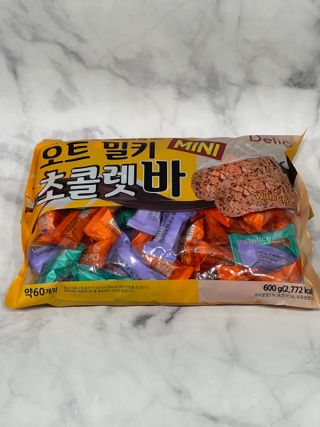 델리스 오트 밀키 초콜릿 바 — 4.5점을 준 리뷰어가 2022년 3월 올린 사용 사진