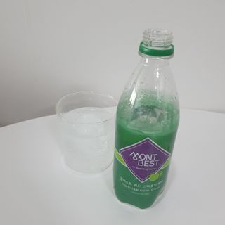 몽베스트 Montbest with Sparkling water Lime20병 — 5점을 준 리뷰어가 2022년 7월 올린 사용 사진