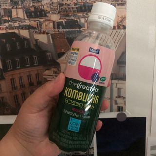 더그레잇티 콤부차 [매일유업] 더그레잇티 44kcal 콤부차 300ml *12개입 (오리지널 6개+베리리치 6개) — 4점을 준 리뷰어가 2023년 7월 올린 사용 사진