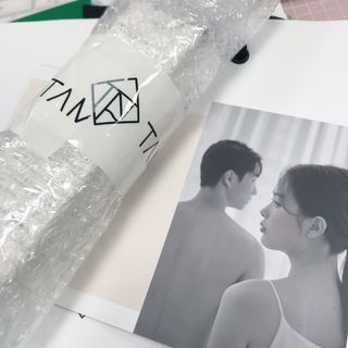 [NEW 탄력유턴 아이크림] AHC 유스 래스팅 리얼 아이크림 포 페이스 — 5점을 준 리뷰어가 2021년 2월 올린 사용 사진