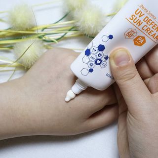 [트리티스] UV 디펜스 선크림 PA+++ / SPF50+  60ml — 5점을 준 리뷰어가 2021년 1월 올린 사용 사진