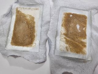 [레제르] 아로마 수액패치 발패치 30매입 -라벤더향/유칼립투스향/대나무향 — 5점을 준 리뷰어가 2022년 2월 올린 사용 사진