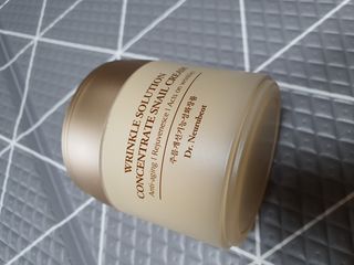Dr.느루벗 느루벗 링클 솔루션 콘센트레이트 스네일 탄력 달팽이 크림 80g — 2점을 준 리뷰어가 2021년 3월 올린 사용 사진