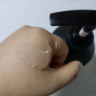 르핸스 퍼포밍 5 샴푸 비반트 포렛/베티버 포그 — 5점을 준 리뷰어가 2023년 2월 올린 사용 사진