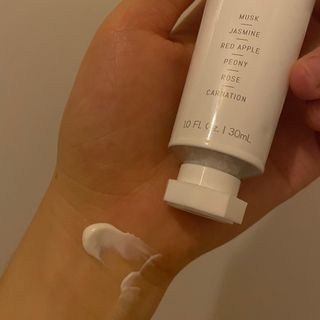 탐니크 러셀브 우먼 솔리드 퍼퓸 — 5점을 준 리뷰어가 2021년 1월 올린 사용 사진