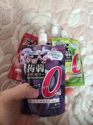 ORIHIRO 오리히로 곤약젤리 제로칼로리 130g 4종 4팩(맛별로 1팩씩) — 5점을 준 리뷰어가 2023년 1월 올린 사용 사진