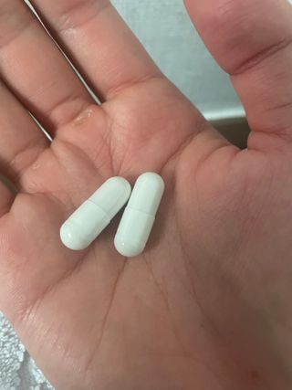 프리마인 성큼다가온 봄, 이너뷰티를 챙겨야 피부도 화사하게, 컨디션도 활기차게. 흡수율을 높인 고효율 비타민. — 5점을 준 리뷰어가 2023년 4월 올린 사용 사진