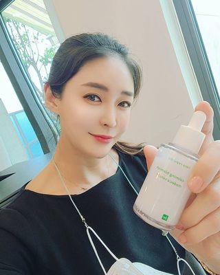 페이스리퍼블릭 카밍 블레미쉬 마데카 세럼 — 5점을 준 리뷰어가 2021년 7월 올린 사용 사진
