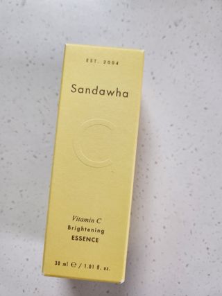 스킨큐어 산다화 비타민c 화이트닝 에센스 30ml — 5점을 준 리뷰어가 2024년 1월 올린 사용 사진