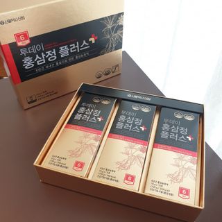 서울약사신협_투데이홍삼정플러스스틱_10g x 30포 — 5점을 준 리뷰어가 2021년 7월 올린 사용 사진