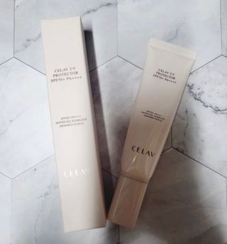 프리마인 선크림만 바꿨을 뿐인데 매일 물 2L챙겨먹고 기초케어 완벽하게 한 물빛피부 완성,셀라브UV프로텍터 — 5점을 준 리뷰어가 2023년 6월 올린 사용 사진