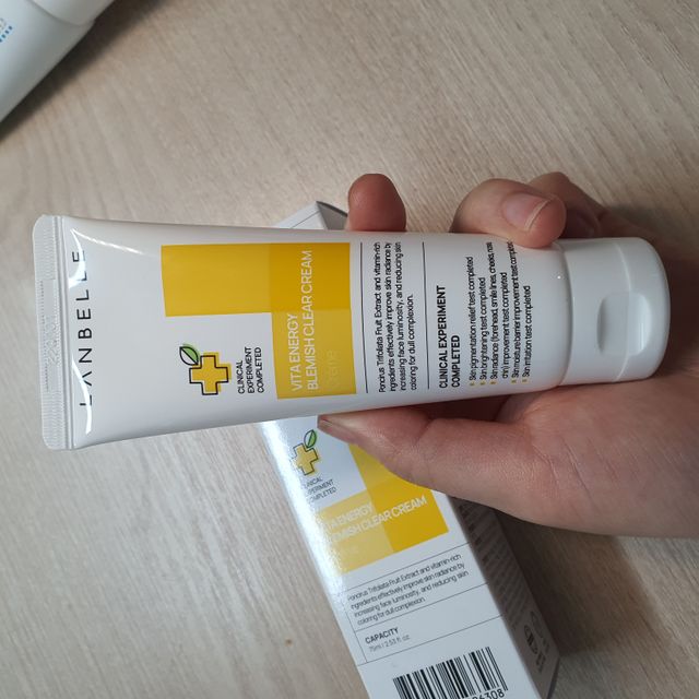 랑벨 비타 에너지 잡티 크림 75ml (피부 속 기미완화크림) 리뷰 사진