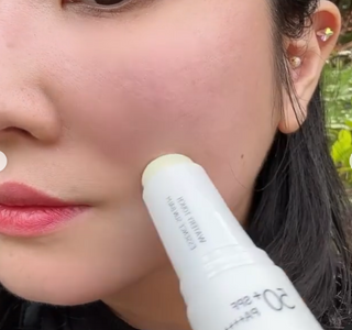 아이레시피 워터리터치 에센스 선 밤 [SPF50+/PA++++] — 5점을 준 리뷰어가 2023년 5월 올린 사용 사진
