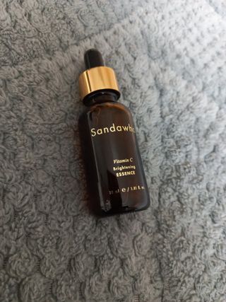 스킨큐어 산다화 비타민c 화이트닝 에센스 30ml — 5점을 준 리뷰어가 2022년 3월 올린 사용 사진