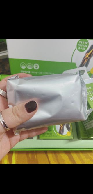 서울약사신협_내몸애발란스관절액션MSM_850mg x 90정 — 5점을 준 리뷰어가 2021년 3월 올린 사용 사진