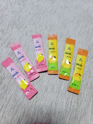 비타앤C 레몬맛, 망고맛 — 5점을 준 리뷰어가 2021년 7월 올린 사용 사진