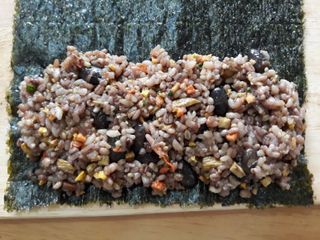 해풀잎 누구나 김밥*1ea [(혼합야채 35g *1ea,  김밥김 (5g, 5ea),  양념간장 (6g, 5ea), 참기름(5g, 2ea)] — 4점을 준 리뷰어가 2022년 8월 올린 사용 사진