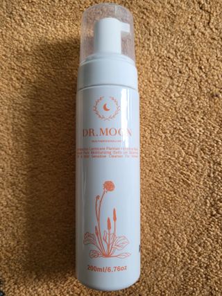 MF프리 [닥터문] 유산균 락토케어 질경초 여성청결제 200ml (폼타입) — 5점을 준 리뷰어가 2022년 7월 올린 사용 사진