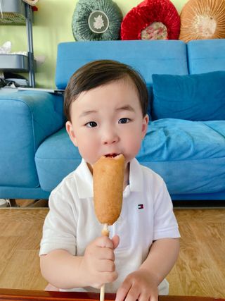 오마뎅 한우핫도그 — 5점을 준 리뷰어가 2021년 6월 올린 사용 사진
