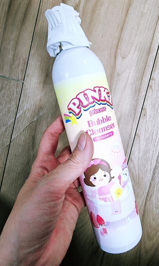 주식회사 권브라더스 [권브라더스] 목욕놀이 필수템, 핑키공주 유아버블클렌저 300ml 대용량 몽글몽글 구름 속 딸기향 — 5점을 준 리뷰어가 2022년 1월 올린 사용 사진
