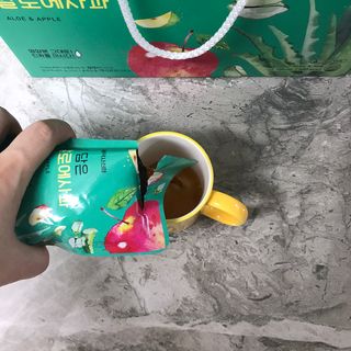 서울약사신협 잘 담은 알로애사과_70ml x 30포 — 4.5점을 준 리뷰어가 2021년 9월 올린 사용 사진