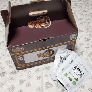 참유원 특허제조 활력 여주진액 여주즙 50포 — 5점을 준 리뷰어가 2022년 3월 올린 사용 사진