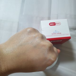 레드투래드 센서티브 슈퍼 크림 50ml — 5점을 준 리뷰어가 2021년 9월 올린 사용 사진
