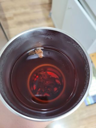 마시다 붉은 석양 빛을 담은 프리미엄 수제 블렌딩 홍차, 레드선셋블랙티 — 5점을 준 리뷰어가 2021년 4월 올린 사용 사진