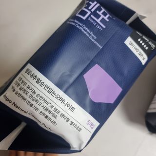 N[템포 ] 패드 내추럴 순면 입는 오버나이트 5P * 2개 — 5점을 준 리뷰어가 2024년 2월 올린 사용 사진