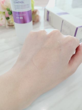 리더스코스메틱 리더스 퍼스트 샷 액티브 에센스 에이지 컨트롤 — 4점을 준 리뷰어가 2021년 11월 올린 사용 사진