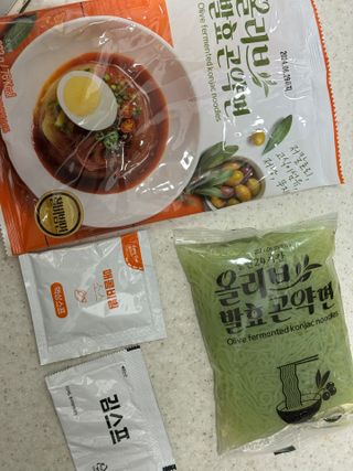 클린24시간 올리브 발효곤약면 찰비빔면 1세트-(3봉) — 5점을 준 리뷰어가 2024년 3월 올린 사용 사진