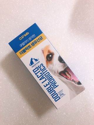 씨디랩 구강에서 장까지 한 번에 관리하는 더블락토 강아지 고양이 유산균 — 5점을 준 리뷰어가 2021년 6월 올린 사용 사진
