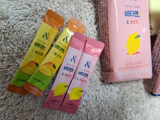 비타앤C 레몬맛, 망고맛 — 5점을 준 리뷰어가 2021년 4월 올린 사용 사진