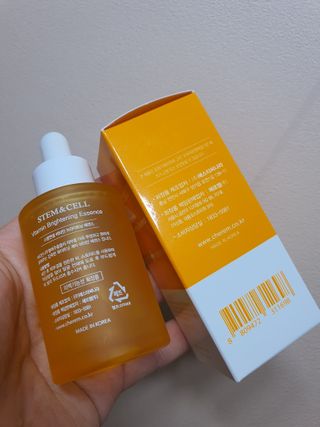 체르엠 스템앤셀 비타민 브라이트닝 에센스 30ml 1개 — 5점을 준 리뷰어가 2021년 9월 올린 사용 사진