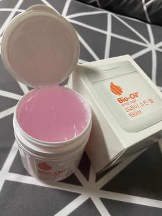 바이오오일 [바이오-오일] 드라이 스킨 젤 100ml — 5점을 준 리뷰어가 2021년 9월 올린 사용 사진