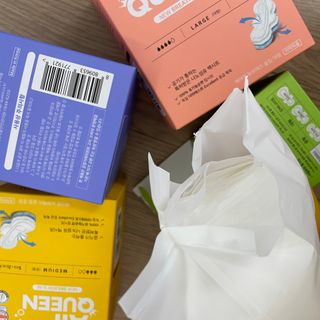에어퀸 뉴브레스 유기농 생리대 4종 (팬티라이너 20P + 중형 10P + 대형 10P + 오버나이트 8P)_체험단 — 5점을 준 리뷰어가 2024년 8월 올린 사용 사진