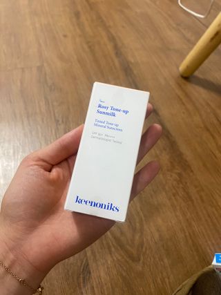 키노닉스 로지 톤업 선밀크 — 5점을 준 리뷰어가 2021년 8월 올린 사용 사진