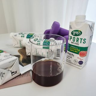셀렉스스포츠 셀렉스 스포츠 웨이 프로틴 복숭아_ 330ml x 12팩 — 5점을 준 리뷰어가 2021년 3월 올린 사용 사진