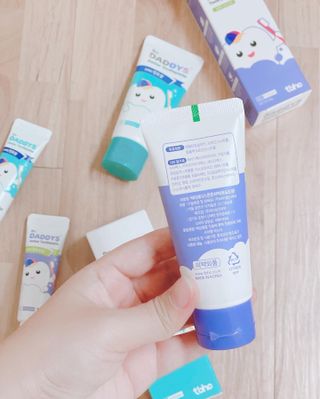 닥터데디스 안심불소 튼튼치약(청포도, 민트 중 택 1) 60g + 여행용 미니 치약 15g — 5점을 준 리뷰어가 2022년 9월 올린 사용 사진
