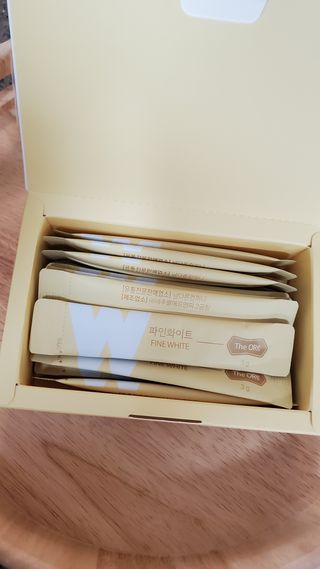 디오르 파인화이트 — 5점을 준 리뷰어가 2022년 1월 올린 사용 사진