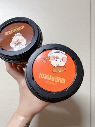 유비쿡 컵떡볶이 매운컵떡볶이2개/ 짜장컵떡볶이 2개  총 4개세트 — 5점을 준 리뷰어가 2021년 6월 올린 사용 사진
