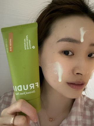 [후르디아] 아보카도 비건 약산성 효소필링젤 — 5점을 준 리뷰어가 2024년 4월 올린 사용 사진