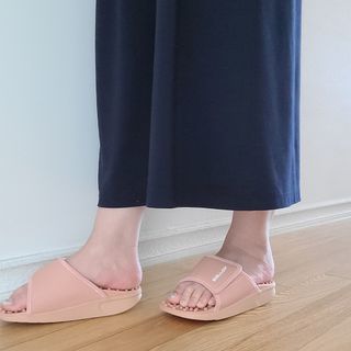 밸롭 칼로링 다이어트 지압슬리퍼 — 5점을 준 리뷰어가 2021년 4월 올린 사용 사진