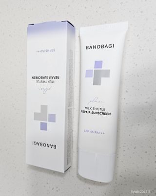 바노바기 코스메틱 바노바기 밀크씨슬 리페어 시카 선스크린 플러스 50ml — 5점을 준 리뷰어가 2023년 3월 올린 사용 사진