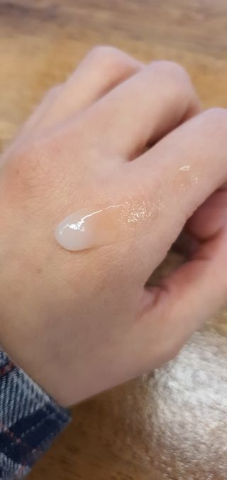 냉장고에 넣어요, 붉은 트러블 피부 다음날 진정되요 [버진팜스 푸딩수딩아토] — 5점을 준 리뷰어가 2021년 1월 올린 사용 사진