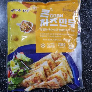 (주)성경순만두 곤약만두.콘치즈만두,삼각당면만두,당면 야끼만두,대구전통 납작만두,떡뽁이 매콤소스,달콤소스 — 3.5점을 준 리뷰어가 2023년 3월 올린 사용 사진