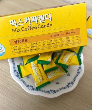 (주) 피치코리아 믹스커피캔디76g x2개입 — 5점을 준 리뷰어가 2022년 11월 올린 사용 사진